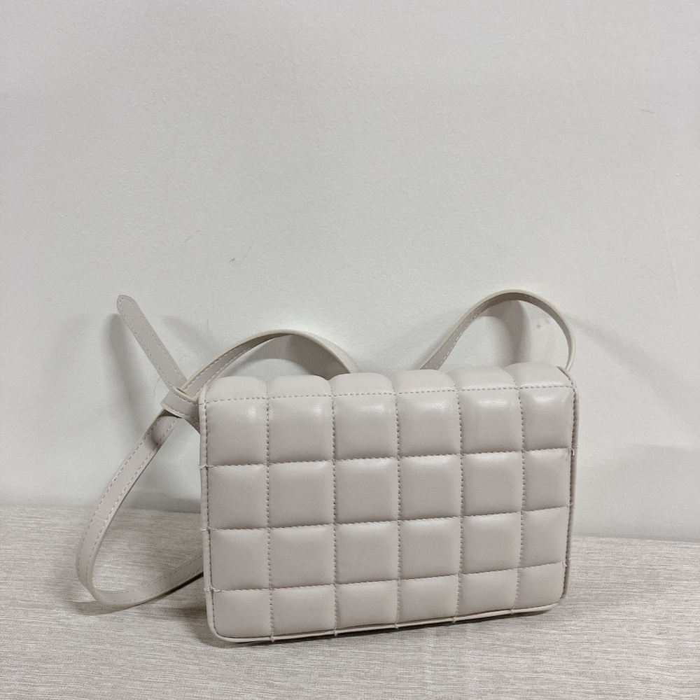H&M Elegant White Quilted Women's Bag